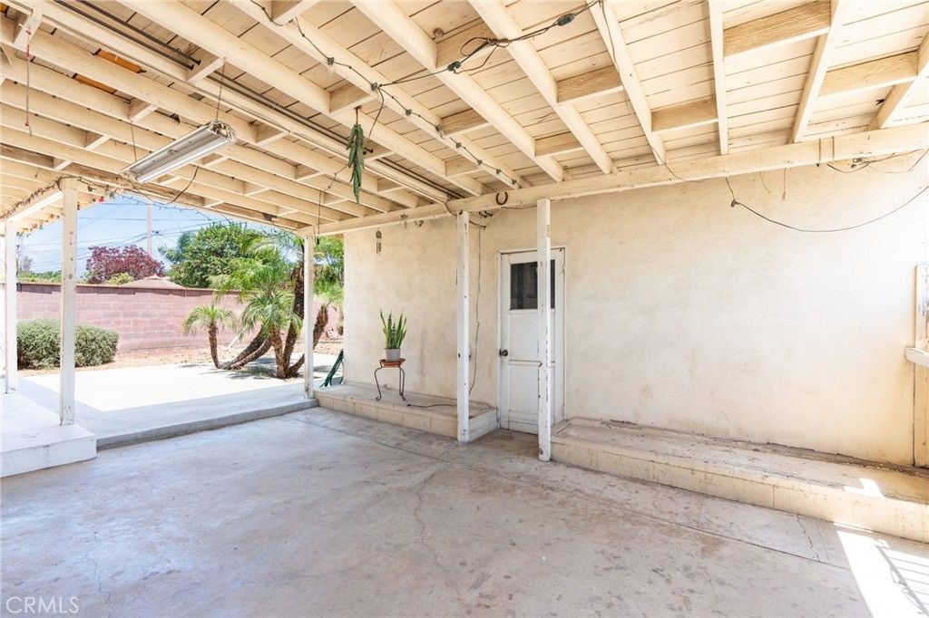 Image 32 of property listing at 10243 Saratoga Avenue, Montclair, CA 91763