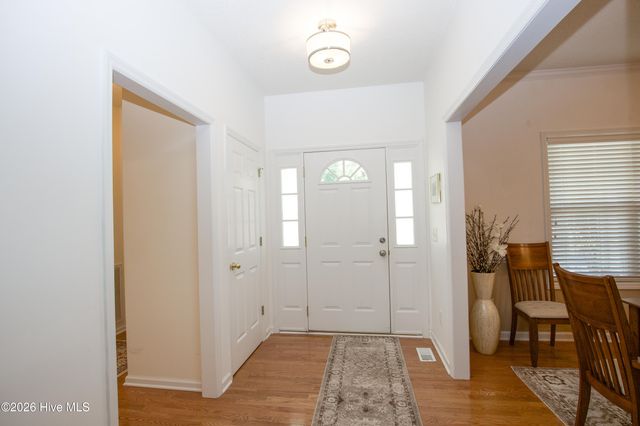 160 Kingswood Circle, Pinehurst, NC 28374