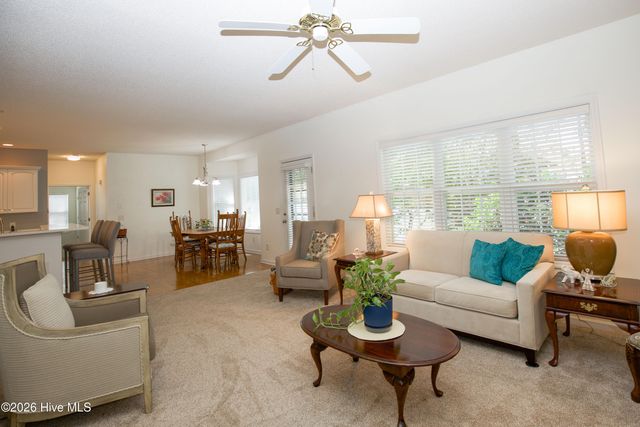 160 Kingswood Circle, Pinehurst, NC 28374