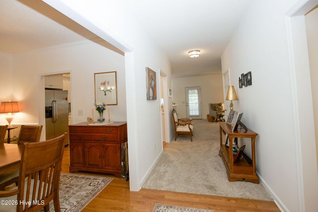 160 Kingswood Circle, Pinehurst, NC 28374