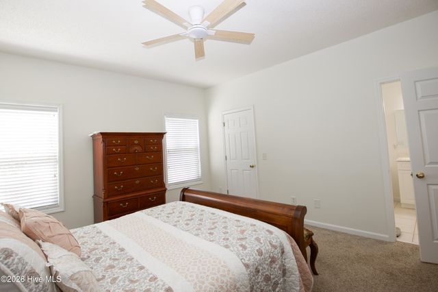 160 Kingswood Circle, Pinehurst, NC 28374