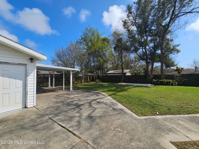 703 S Forest Avenue, Long Beach, MS 39560