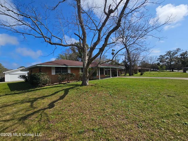 703 S Forest Avenue, Long Beach, MS 39560