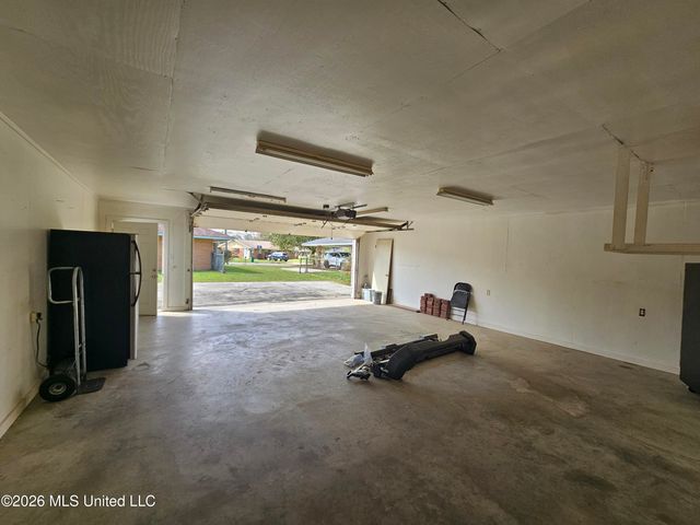 703 S Forest Avenue, Long Beach, MS 39560