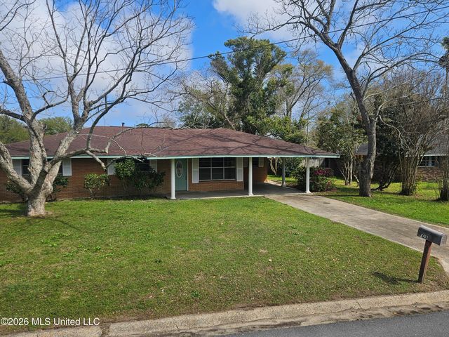 703 S Forest Avenue, Long Beach, MS 39560