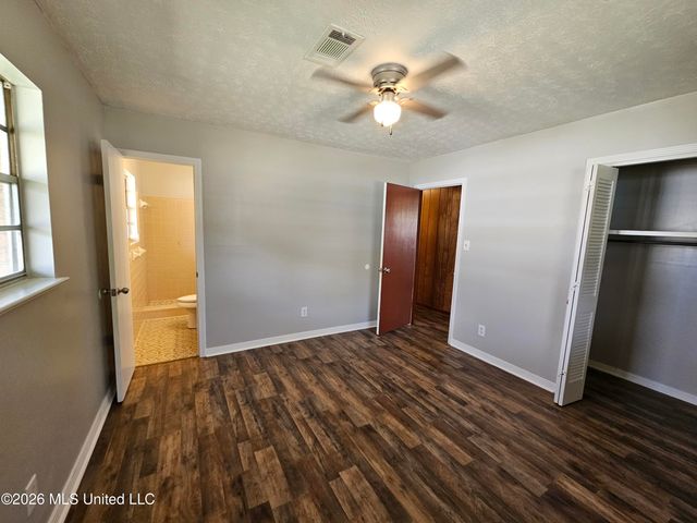 703 S Forest Avenue, Long Beach, MS 39560