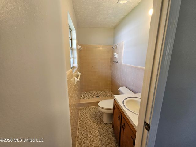 703 S Forest Avenue, Long Beach, MS 39560