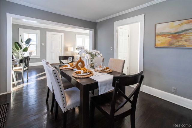 67 Wall Street, Pontiac, MI 48342