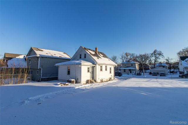 67 Wall Street, Pontiac, MI 48342