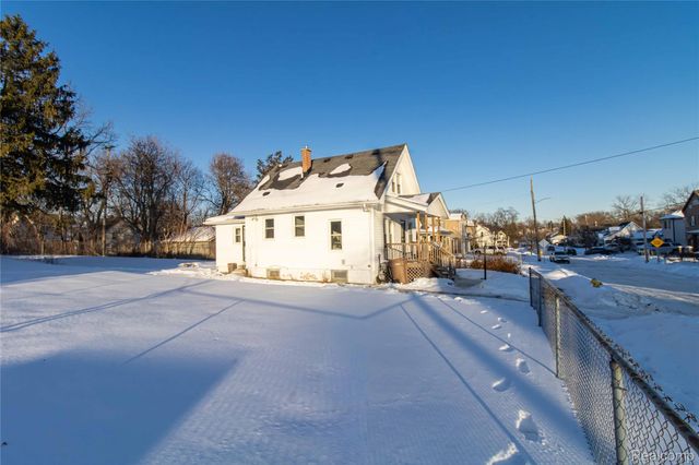 67 Wall Street, Pontiac, MI 48342