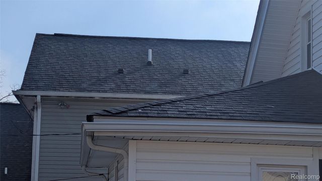 67 Wall Street, Pontiac, MI 48342