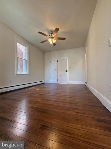 239 WASHINGTON AVENUE, Ephrata, PA 17522