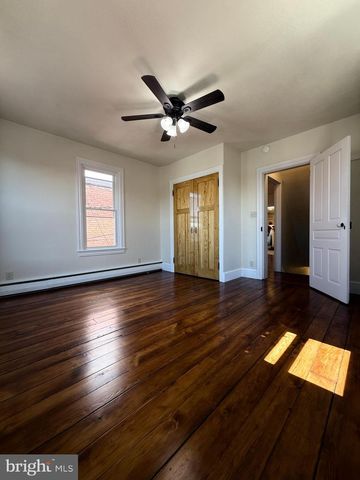 239 WASHINGTON AVENUE, Ephrata, PA 17522