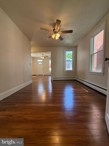 239 WASHINGTON AVENUE, Ephrata, PA 17522