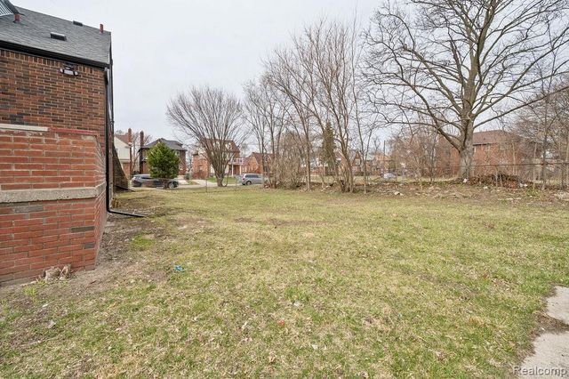 14100 Montrose Street, Detroit, MI 48227