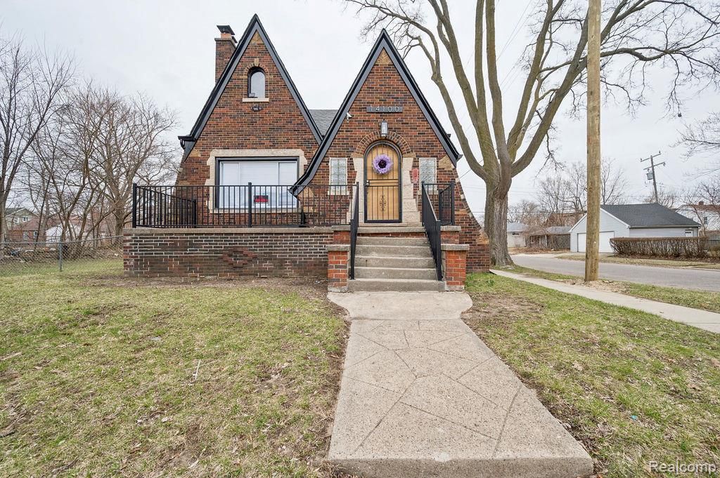 14100 Montrose Street, Detroit, MI 48227