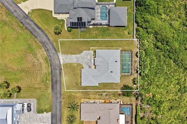 4 BEACHSIDE DR, Palm Coast, FL 32137