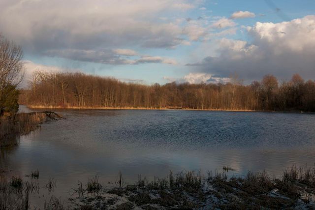 981 Peninsula Point Road, Shakopee, MN 55379