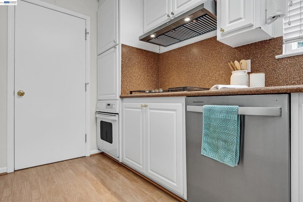 Image 17 of property listing at 4034 4034 Francisco St, Pleasanton, CA 94566