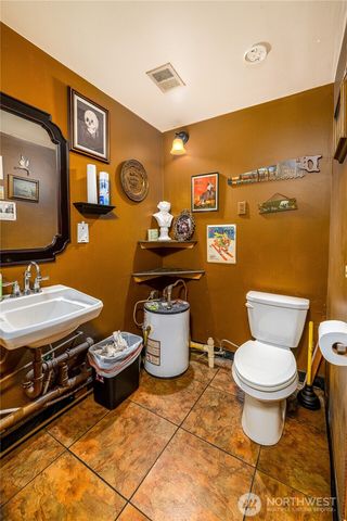 2011 Madison Street, Everett, WA 98203