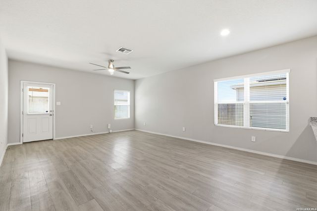 7334 Capricorn Way, Converse, TX 78109