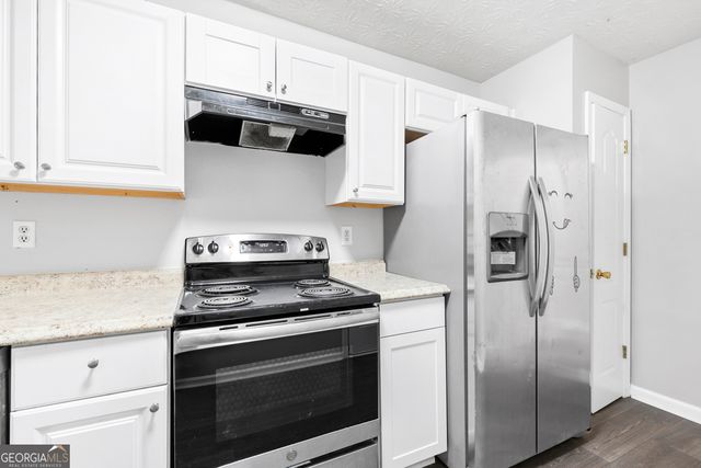 7467 Petunia Drive, Riverdale, GA 30296