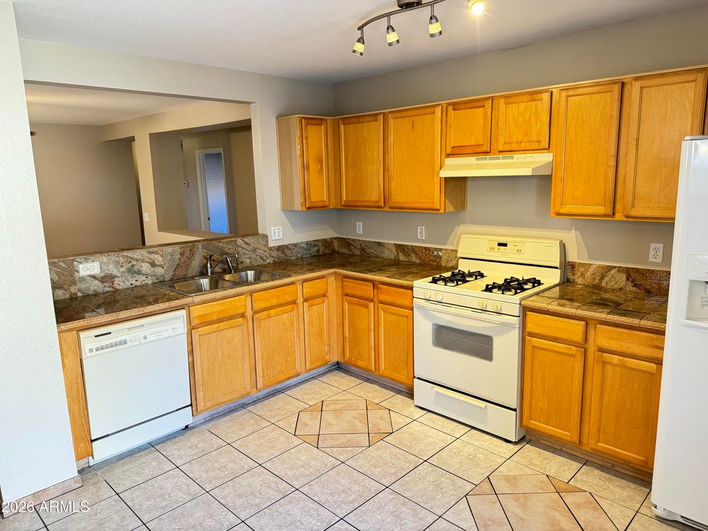 3955 S NEBRASKA Street, Chandler, AZ 85248 — photo 4