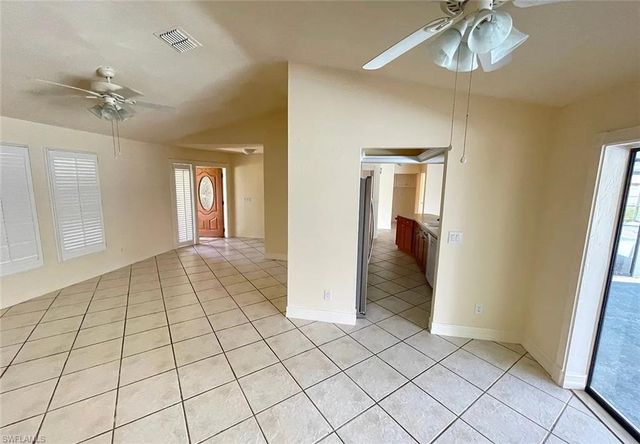 919 SE 21st LN, Cape Coral, FL 33990