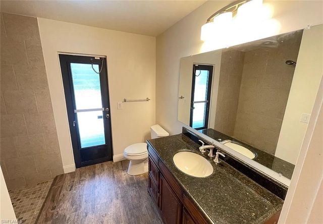 919 SE 21st LN, Cape Coral, FL 33990