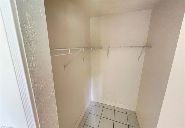 919 SE 21st LN, Cape Coral, FL 33990