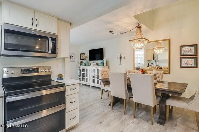 2501 Gulf Avenue, 12, Gulfport, MS 39501