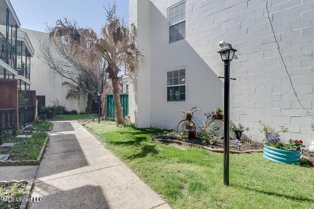 2501 Gulf Avenue, 12, Gulfport, MS 39501