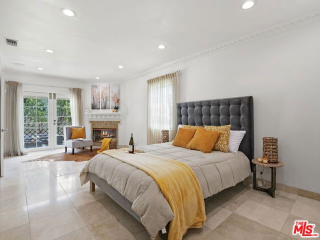 482 S Sherbourne Drive, Los Angeles, CA 90048