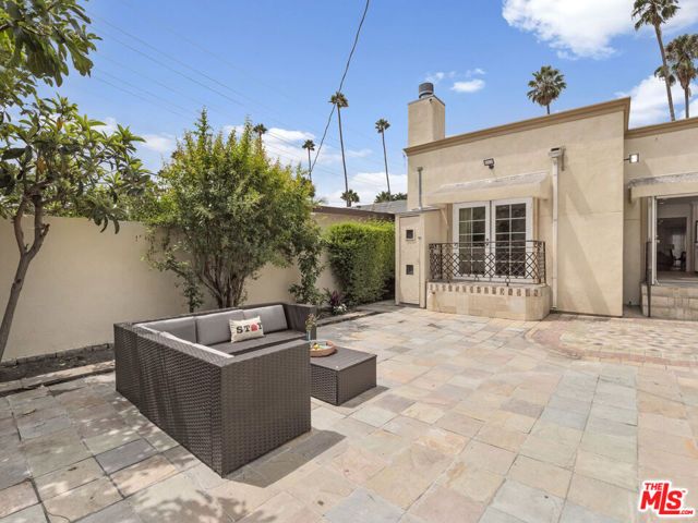 482 S Sherbourne Drive, Los Angeles, CA 90048