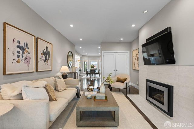 2415 Buchanan Street 3, San Francisco, CA 94115