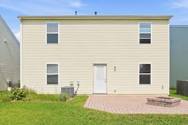 8003 Beardsley Avenue, Blacklick, OH 43004