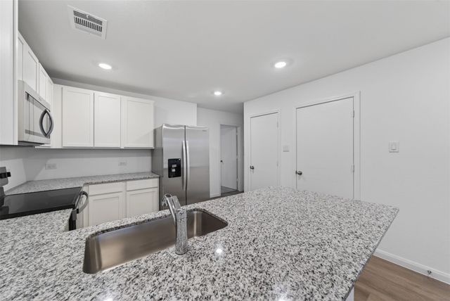 12227 Shield Crest Ct, Willis, TX 77378
