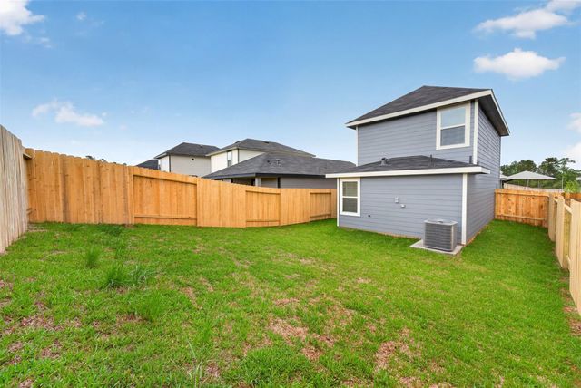 12227 Shield Crest Ct, Willis, TX 77378