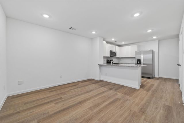 12227 Shield Crest Ct, Willis, TX 77378