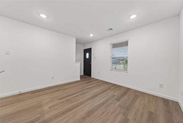 12227 Shield Crest Ct, Willis, TX 77378