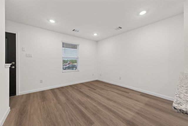 12227 Shield Crest Ct, Willis, TX 77378