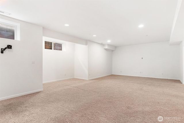 24015 221st Lane SE, Maple Valley, WA 98038