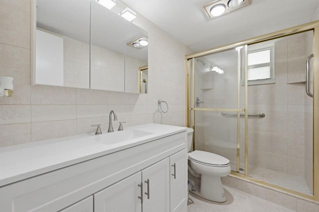 3231 Holiday Springs Boulevard 110, Margate, FL 33063