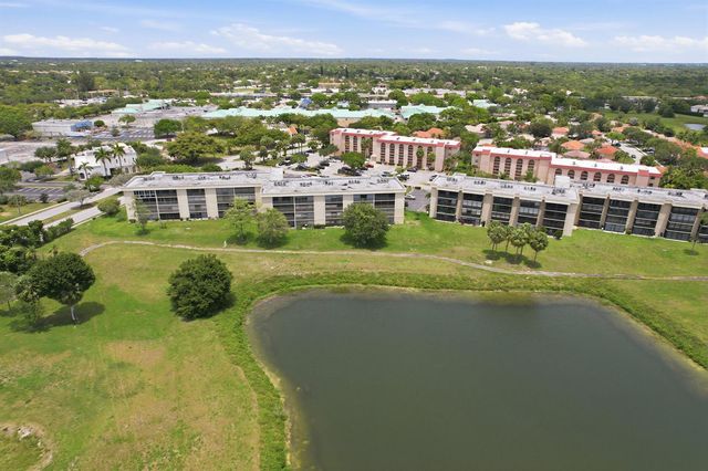 3231 Holiday Springs Boulevard 110, Margate, FL 33063