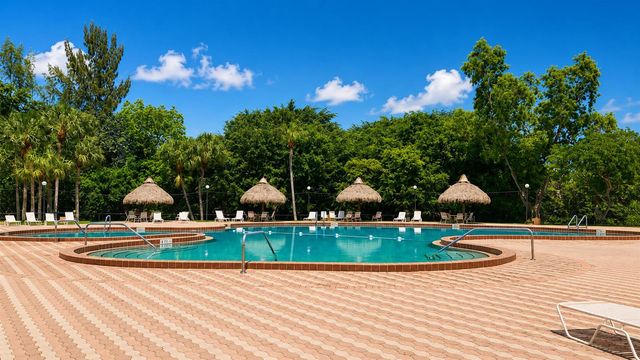 3231 Holiday Springs Boulevard 110, Margate, FL 33063