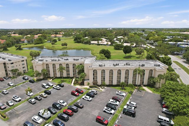 3231 Holiday Springs Boulevard 110, Margate, FL 33063