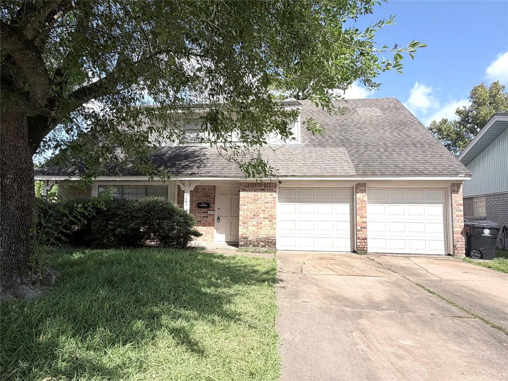 9706 Crestdale Circle, Houston, TX 77080