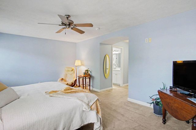 850 Pinnacle Run Drive Se, Grand Rapids Twp, MI 49546