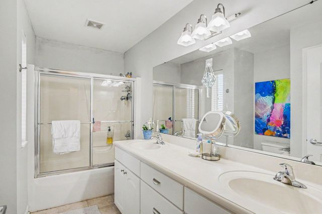 850 Pinnacle Run Drive Se, Grand Rapids Twp, MI 49546