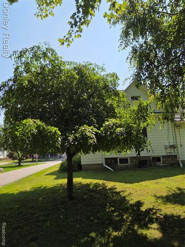 3206 Wilson Street, Marlette, MI 48453